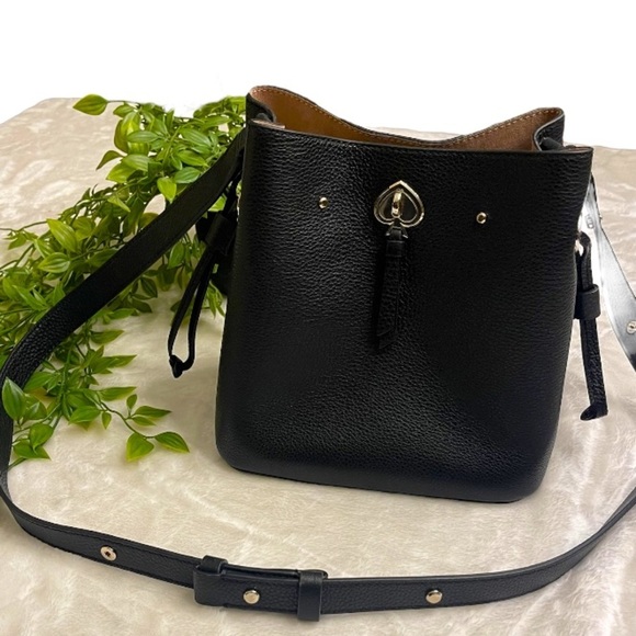 KATE SPADE Marti Small Bucket Bag Black Pebbled Leather Adjustable Strap